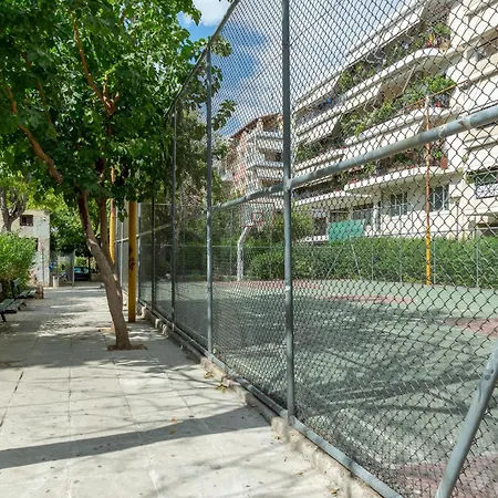Cozy Near Center Apartment Athens
